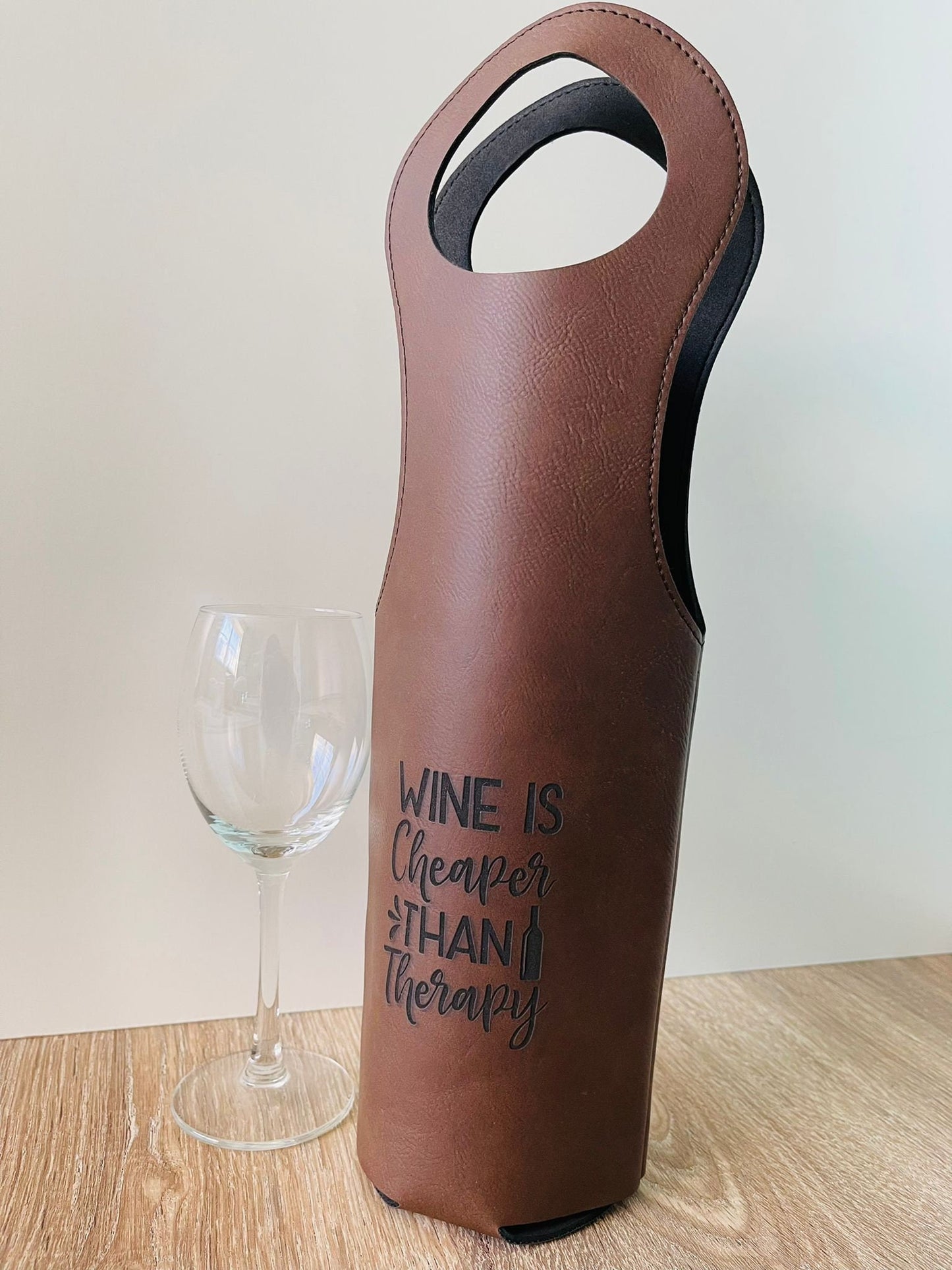 Weintasche aus veganem Leder Kunstleder Geschenk Wein Pink Tussi Braun Männer Party Sprüche Alkohol Getränkehalter